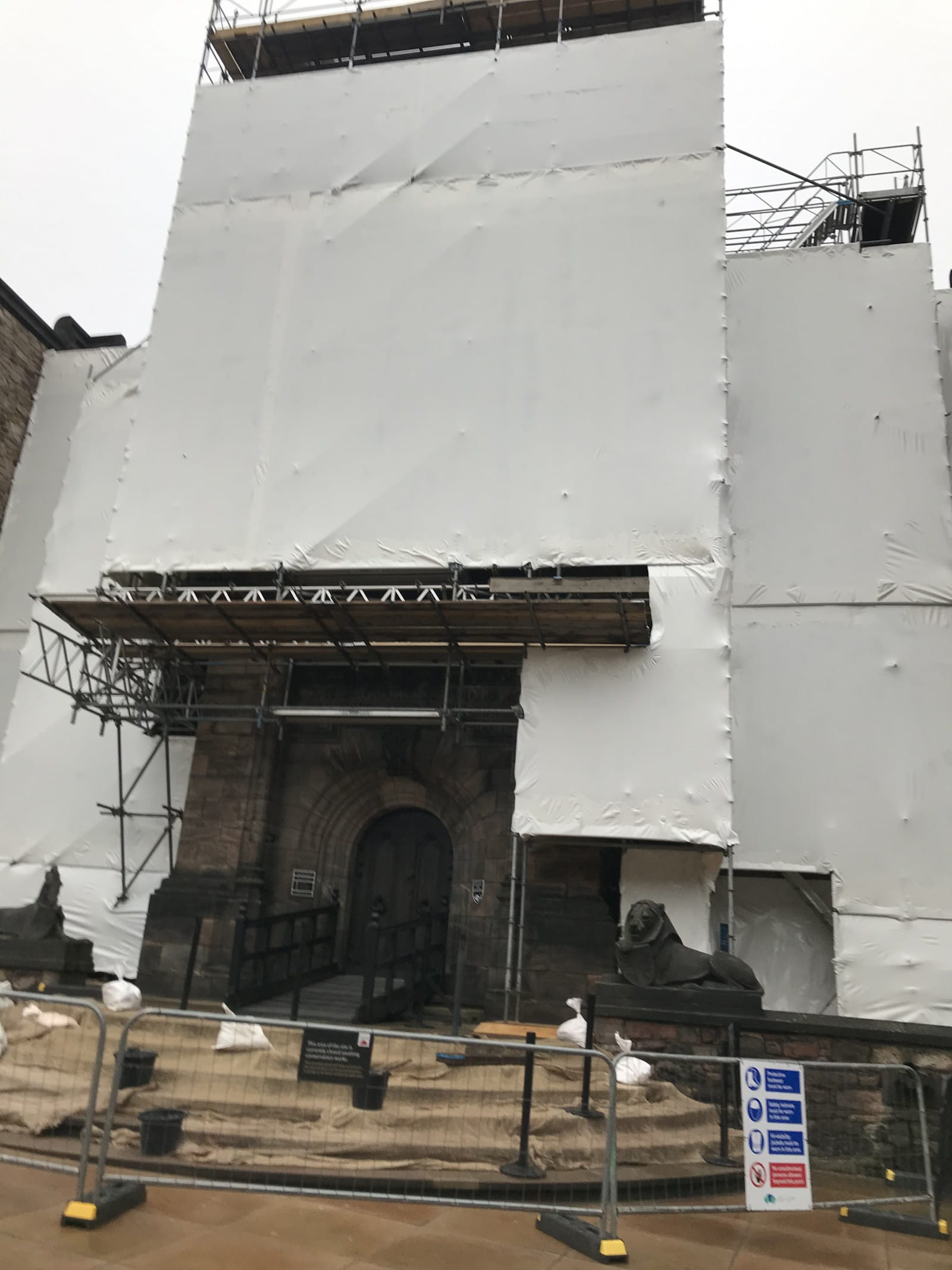 Scaffolding over the front of the Memorial